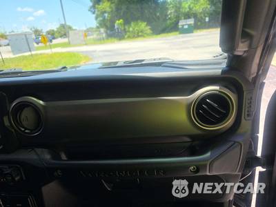 2018 Jeep Wrangler Unlimited Sport S - zdjęcie 19 z 23 - miniatura