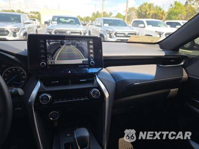 2022 Toyota Venza XLE - zdjęcie 10 z 20 - miniatura