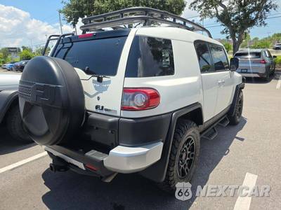 2014 Toyota FJ Cruiser w/Rear Doors - zdjęcie 3 z 20 - miniatura
