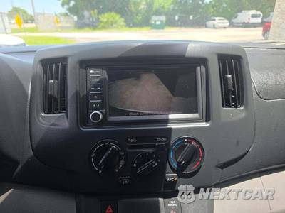 2021 Nissan NV200 Compact Cargo SV 115.2" WB - zdjęcie 10 z 23 - miniatura