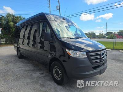 2026 Mercedes-Benz Sprinter 2500 Passenger Van 170.0" WB - zdjęcie 4 z 25 - miniatura
