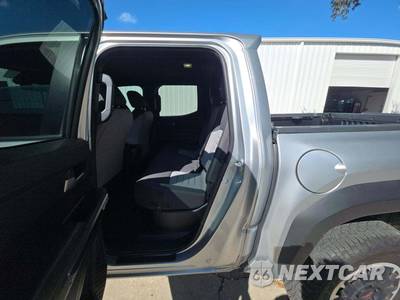 2024 Toyota Tacoma TRD Off-Road Crew Cab Medium Bed - zdjęcie 13 z 22 - miniatura