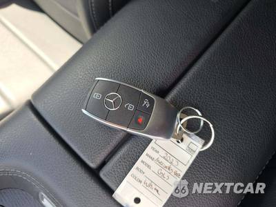2023 Mercedes-Benz GLS 450 4MATIC - zdjęcie 8 z 21 - miniatura