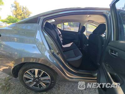 2025 Nissan Versa SV - zdjęcie 16 z 21 - miniatura