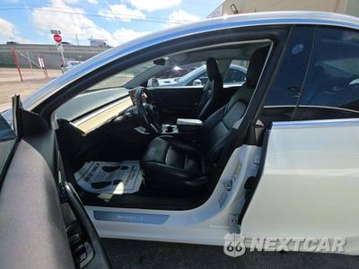2019 Tesla Model 3 Long Range - zdjęcie 6 z 29 - miniatura