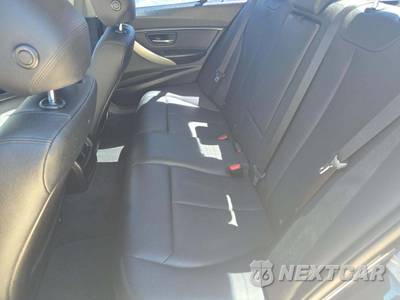 2017 BMW 3 Series Sedan 320i - zdjęcie 13 z 21 - miniatura