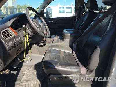 2011 Chevrolet Silverado 2500HD LTZ Crew Cab Long Bed 1LZ - zdjęcie 6 z 20 - miniatura