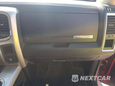 2017 Ram 1500 Laramie Crew Cab Medium Bed - zdjęcie 19 z 21 - miniatura