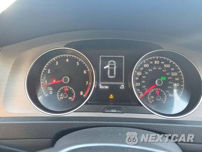2016 Volkswagen Golf 1.8T SE Hatchback - zdjęcie 9 z 22 - miniatura