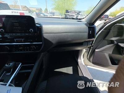 2025 Nissan Pathfinder SV - zdjęcie 20 z 21 - miniatura
