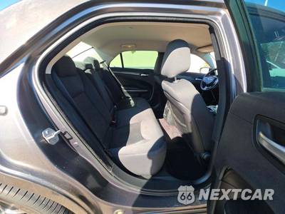 2018 Chrysler 300 Touring - zdjęcie 16 z 27 - miniatura