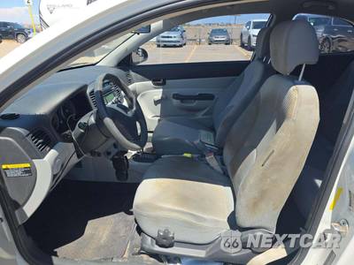 2009 Hyundai Accent GS Hatchback - zdjęcie 6 z 20 - miniatura