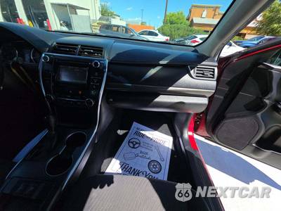 2015 Toyota Camry Hybrid LE - zdjęcie 19 z 23 - miniatura