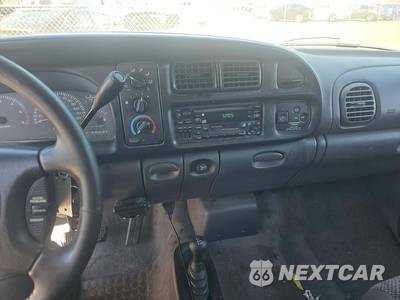 1998 Dodge Ram 1500 Extended Cab Medium Bed - zdjęcie 7 z 17 - miniatura
