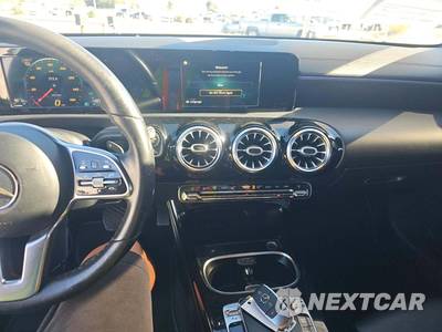 2020 Mercedes-Benz CLA 250 - zdjęcie 10 z 30 - miniatura