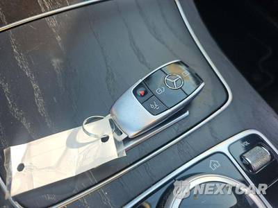 2019 Mercedes-Benz E 300 Sedan - zdjęcie 8 z 23 - miniatura