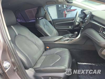 2023 Toyota Camry XSE - zdjęcie 18 z 23 - miniatura