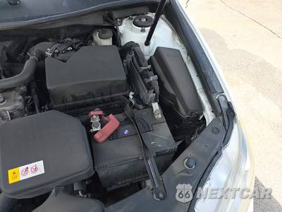 2017 Toyota Camry SE - zdjęcie 26 z 28 - miniatura