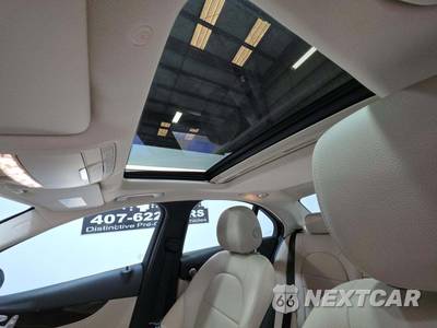 2021 Mercedes-Benz C 300 Sedan - zdjęcie 11 z 30 - miniatura