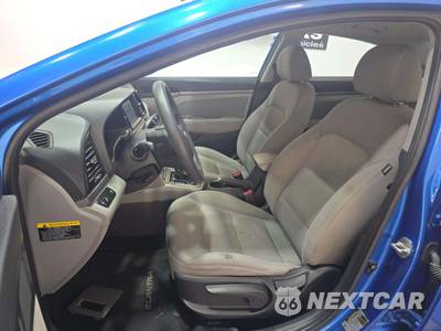 2018 Hyundai Elantra SEL Sedan - zdjęcie 6 z 27 - miniatura