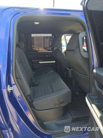 2024 Toyota Tacoma TRD Off-Road Crew Cab Medium Bed - zdjęcie 13 z 17 - miniatura