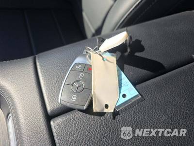 2025 Mercedes-Benz GLS 450 4MATIC - zdjęcie 8 z 22 - miniatura