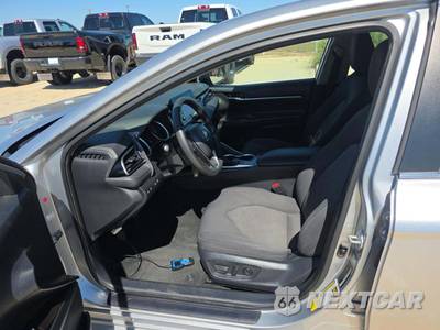 2023 Toyota Camry LE - zdjęcie 3 z 24 - miniatura