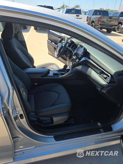 2023 Toyota Camry LE - zdjęcie 15 z 24 - miniatura