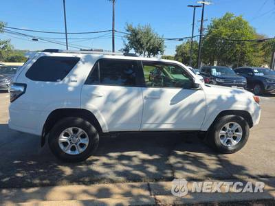 2023 Toyota 4Runner SR5 - zdjęcie 4 z 21 - miniatura