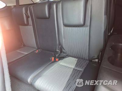 2019 Toyota Highlander LE Plus - zdjęcie 14 z 21 - miniatura