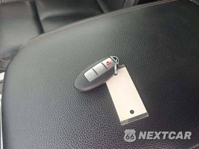 2016 Nissan TITAN XD SL Crew Cab Medium Bed - zdjęcie 5 z 30 - miniatura