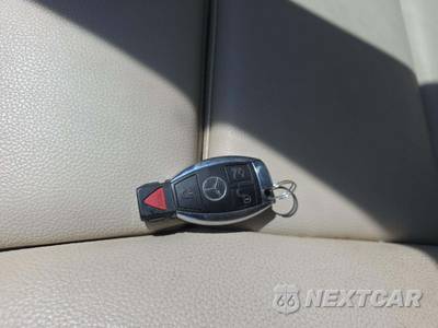 2020 Mercedes-Benz GLA 250 - zdjęcie 8 z 24 - miniatura