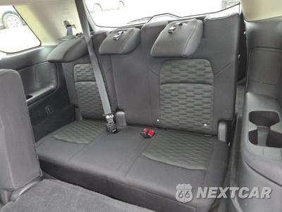 2025 Nissan Pathfinder SV - zdjęcie 11 z 18 - miniatura