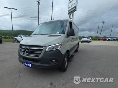 2022 Mercedes-Benz Sprinter 2500 Cargo Van Standard Roof 144.0" WB
