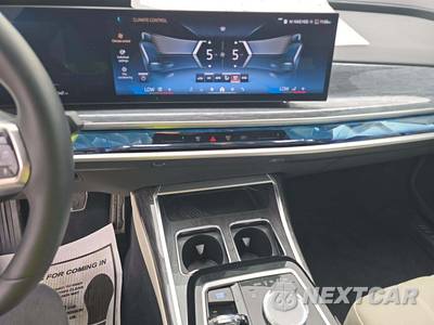 2025 BMW i7 eDrive50 M SPORT LINE - zdjęcie 10 z 21 - miniatura