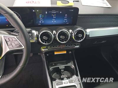 2026 Mercedes-Benz GLB 250 - zdjęcie 10 z 21 - miniatura