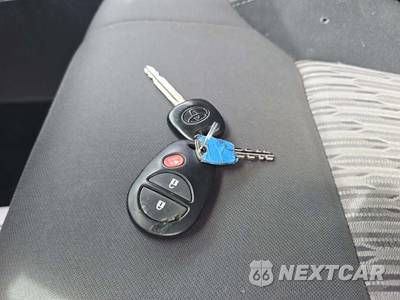 2014 Toyota Tundra SR5 Crew Cab Short Bed - zdjęcie 8 z 32 - miniatura