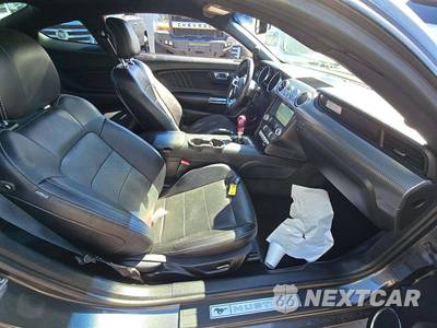 2017 Ford Mustang GT Premium Coupe - zdjęcie 15 z 24 - miniatura