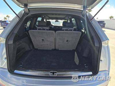 2025 Audi Q7 Premium 45 TFSI - zdjęcie 11 z 18 - miniatura