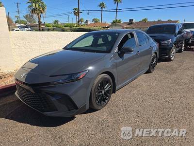 2025 Toyota Camry SE - zdjęcie 1 z 24 - miniatura