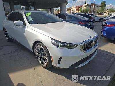 2024 BMW 5 Series Sedan 530i - zdjęcie 4 z 21 - miniatura