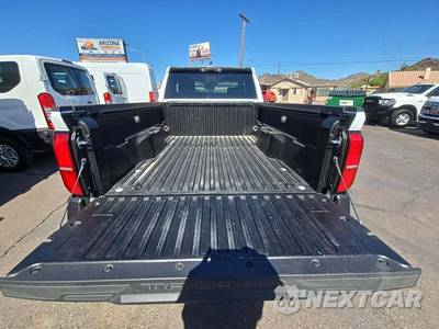2026 Toyota Tacoma SR Regular Cab Long Bed - zdjęcie 13 z 21 - miniatura