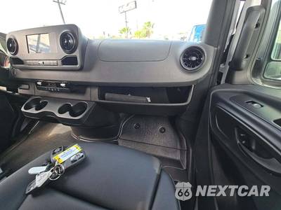2023 Mercedes-Benz Sprinter 3500 Cargo Van DRW High Roof 170.0" WB - zdjęcie 17 z 24 - miniatura