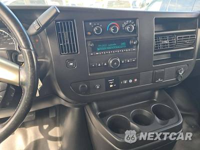 2018 Chevrolet Express 2500 Cargo Van 1WT 135.0" WB - zdjęcie 10 z 32 - miniatura