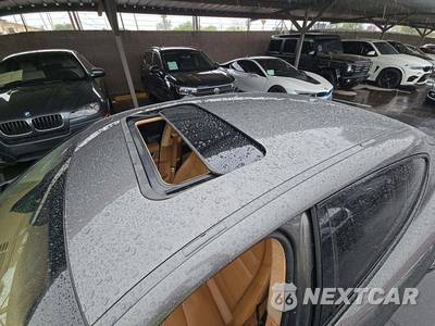 2015 Porsche Panamera S - zdjęcie 9 z 19 - miniatura