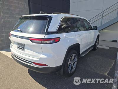 2023 Jeep Grand Cherokee 4xe - zdjęcie 3 z 21 - miniatura