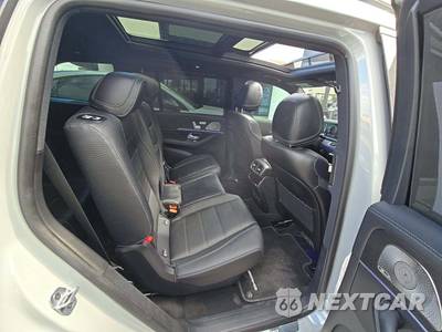 2025 Mercedes-Benz GLS 580 4MATIC - zdjęcie 17 z 22 - miniatura