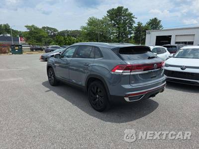 2026 Volkswagen Atlas Cross Sport 2.0T SE w/Technology - zdjęcie 2 z 21 - miniatura