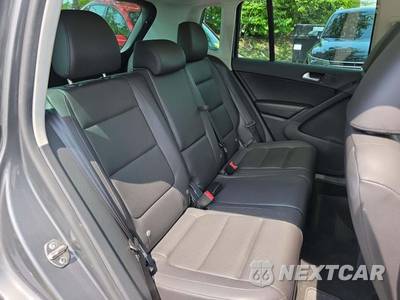 2016 Volkswagen Tiguan SE - zdjęcie 16 z 28 - miniatura