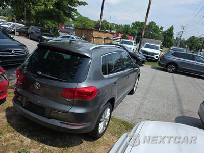 2016 Volkswagen Tiguan SE - zdjęcie 3 z 28 - miniatura